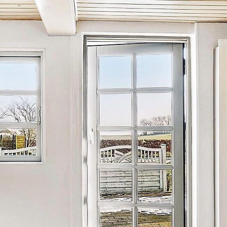 4 Person Holiday Home In Tranek R Транекер Экстерьер фото