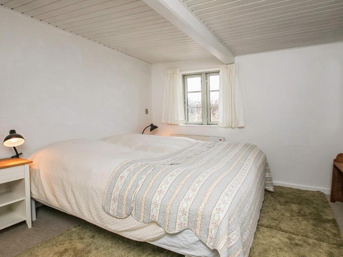 4 Person Holiday Home In Tranek R Транекер Экстерьер фото